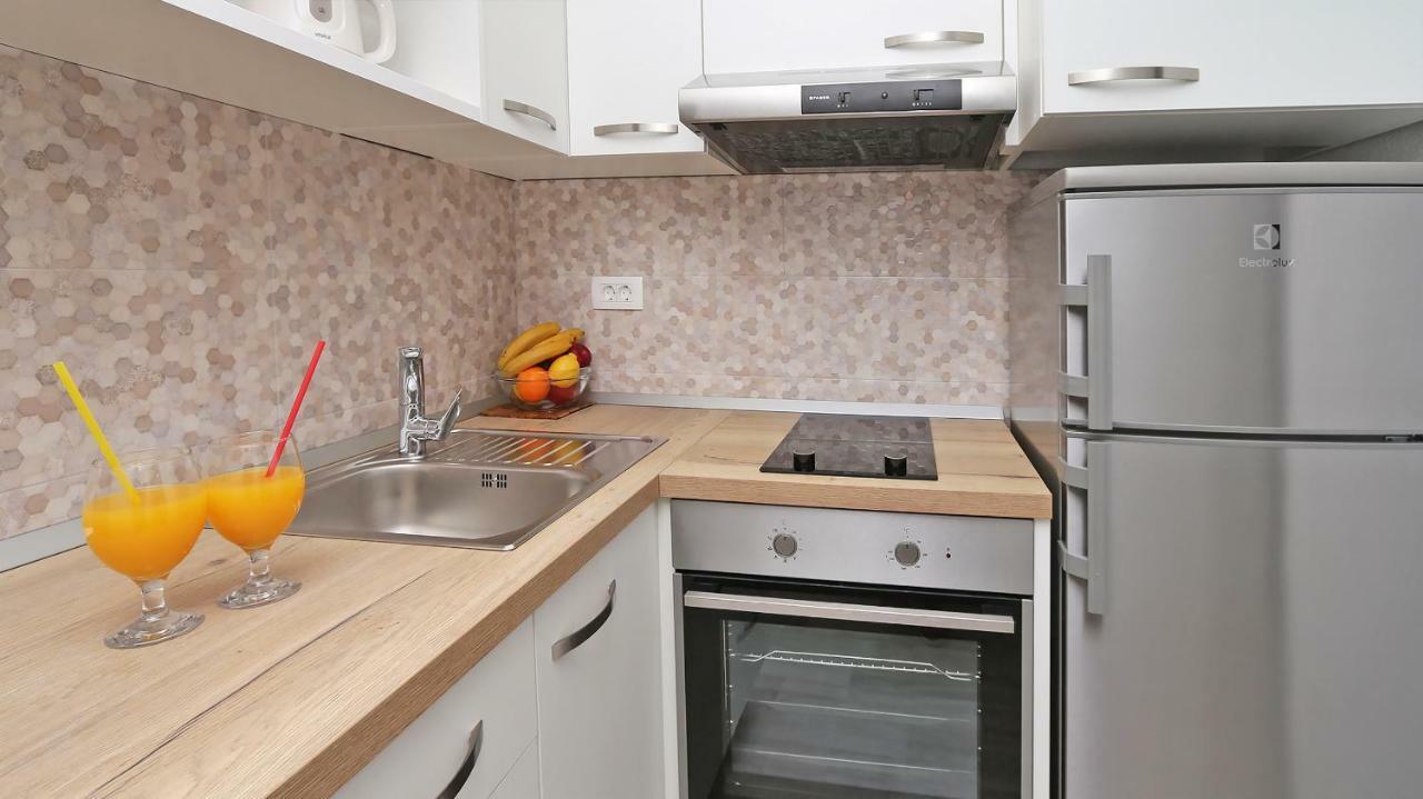 Modern Apartments Iva Makarska Exterior foto